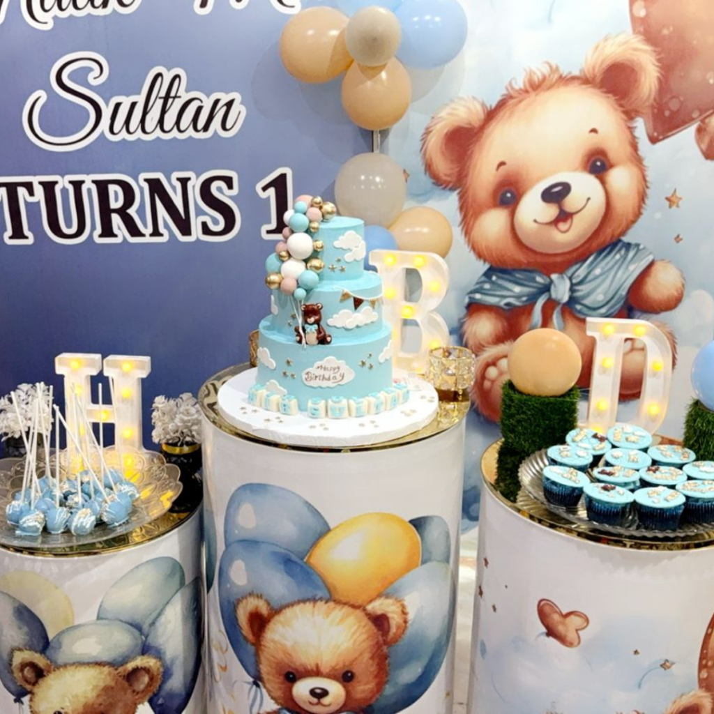 customized baby cake