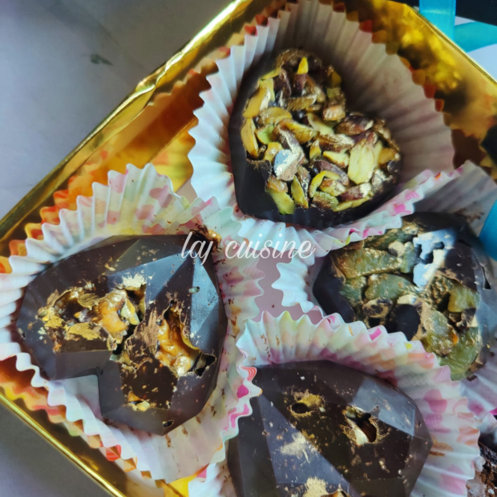 Stuffed chocolate with nuts and dry fruit 800 per heart chocolate