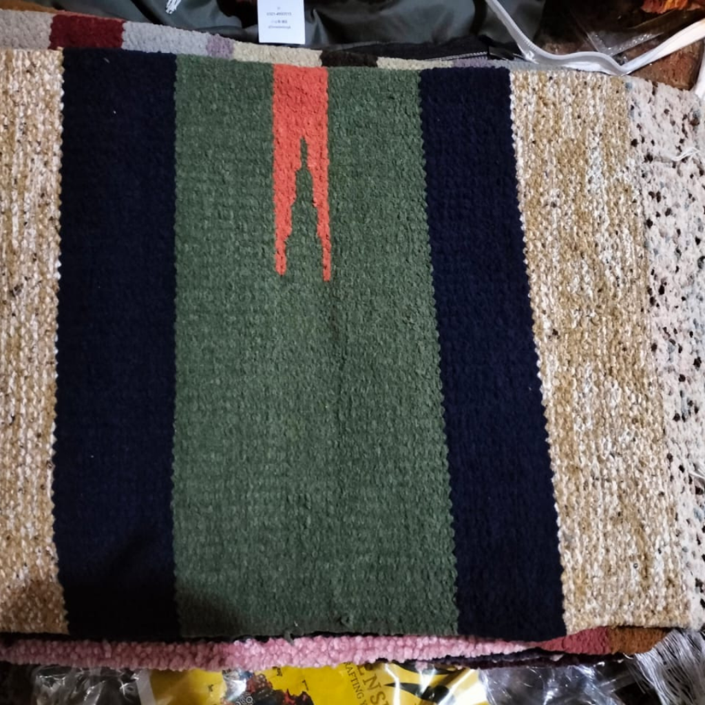 Handmade Rugs Small Rugs – Small Size (1.5 ft x 2 ft): Price 1000